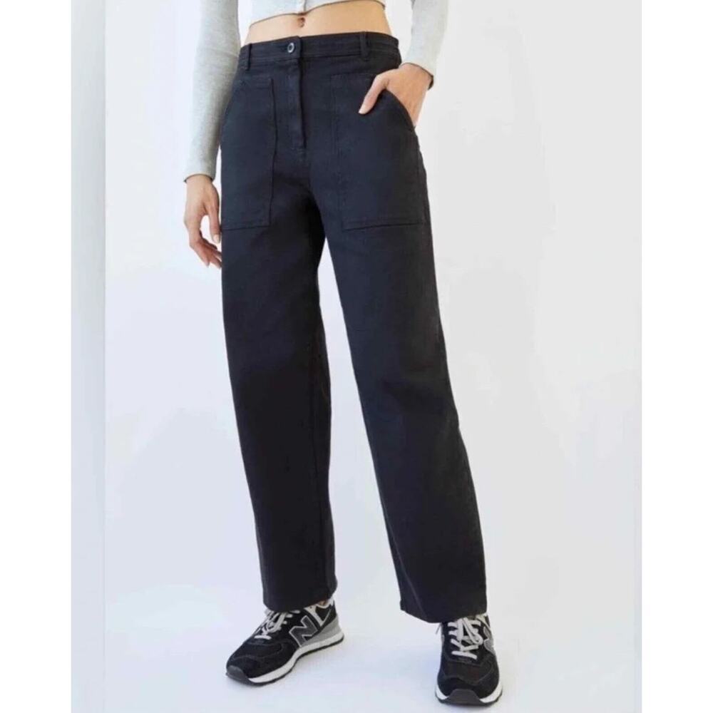Aritzia‎ Wilfred Free Women’s Modern Utility Pants in Black - size 4
